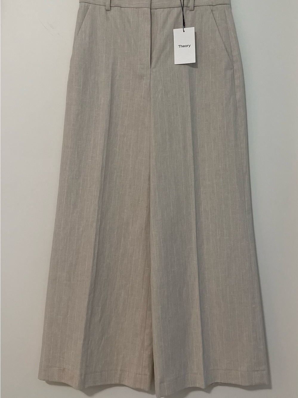 Theory Women's Wide-Leg Pinstripe Pants- Light Sand with Fine Pinstripes NWT
